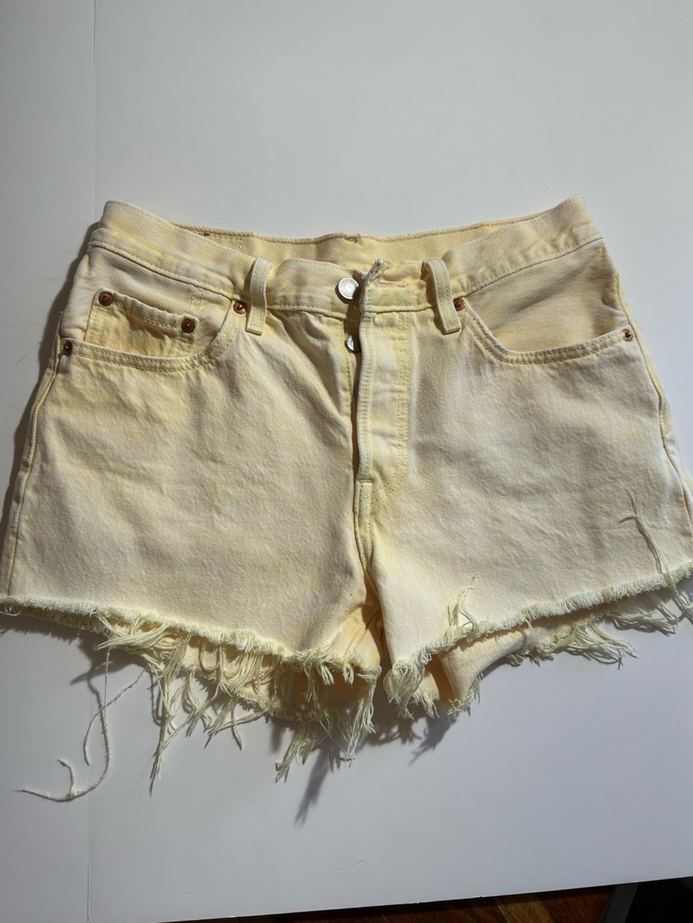 Levi's Fresh Womens Yellow 501 Shorts High Rise Size 27